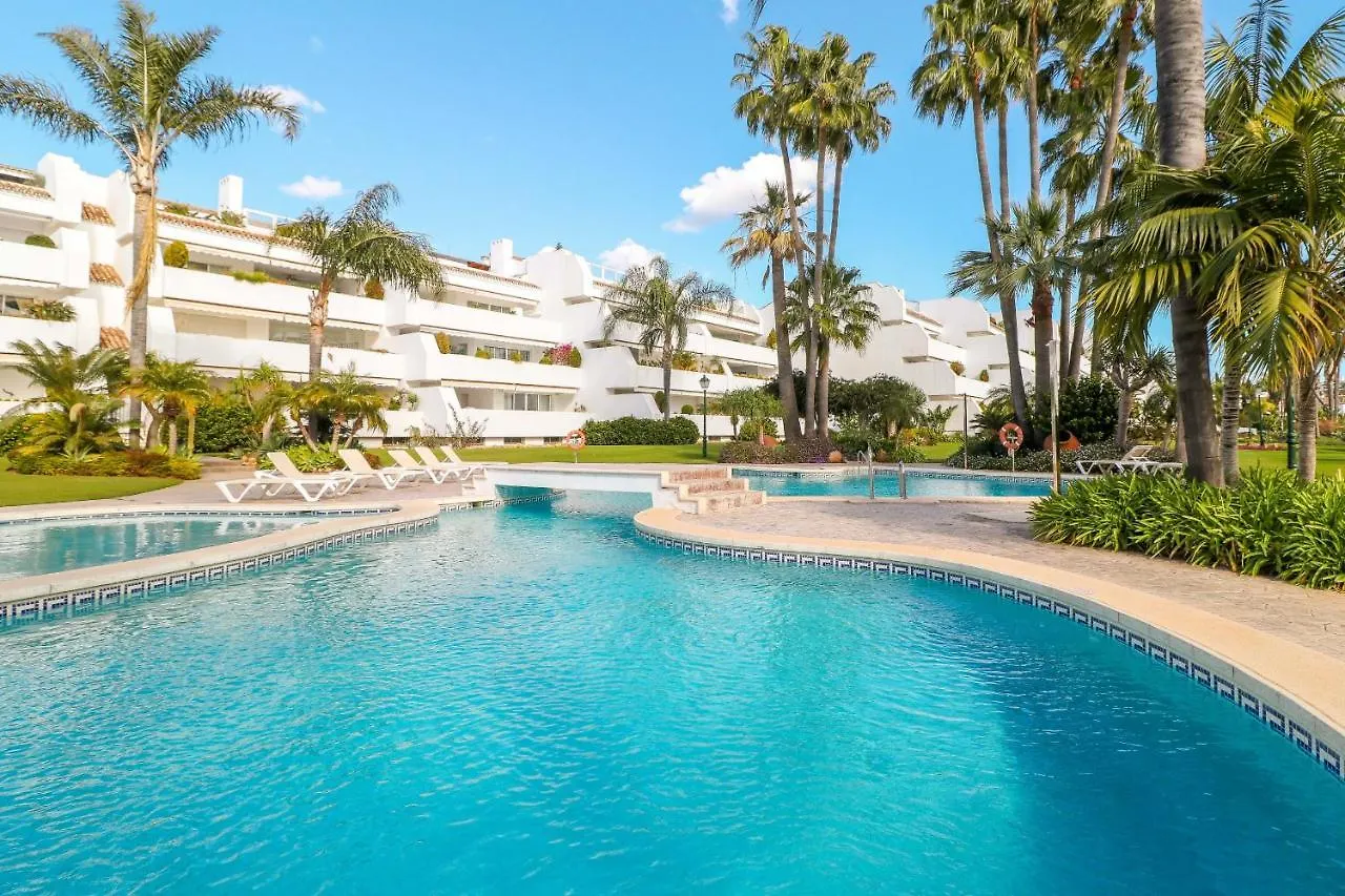 Bahia De Marbella Modern Apartment